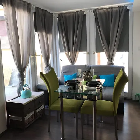 Smeraldo Fsz Apartment